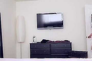 Brunette Slut Pov Blowjob In Close Up Hd