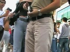 Bubble butt honey in tight white pants stars in a candid street vid
