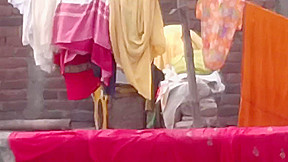 Buddhi Ki Lahrati Choot