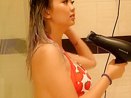 Busty British-Asian teen 18+ in a cute bikini