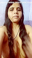 Busty Desi Wife Flaunting Her Busty Nude Body On Cam