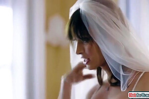 Busty Ts Bride Fucks Small Tits Photographer With Korra Del Rio