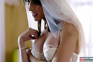 Busty Ts Bride Fucks Small Tits Photographer With Korra Del Rio
