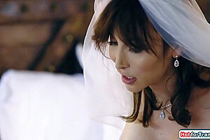 Busty Ts Bride Fucks Small Tits Photographer With Korra Del Rio