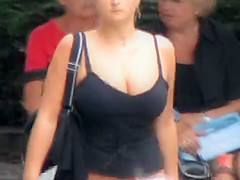 Candid - Busty Bouncing Tits Vol 8