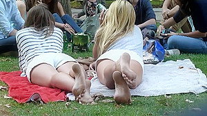 Candid blonde soles in the park!