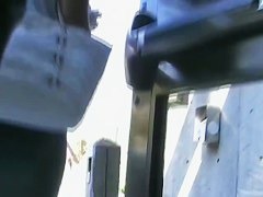 Candid cam video of some nice asses in tight jeans