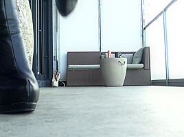Carlas Shoe Fetish Show With High Heels And Boots - SoloAustria