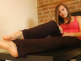Cassandra feet socks smell