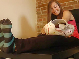 Cassandra feet socks smell