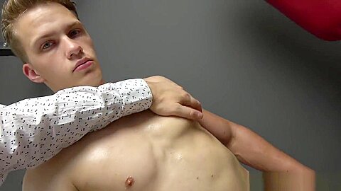 Casting - Jonah Svensson