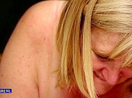 Catherine Can The Bbw Facesitting Mature - MatureNl