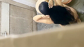 Chhoti Behen Ko Puri Nangi Hokr Nahate Dekha Full Desi Village Girl Bathroom Video