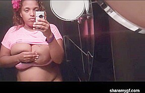Chubby girlfriend selfshot in the mirror - Sharemygf