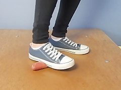 Converse cockcrush and shoejob with cumshot