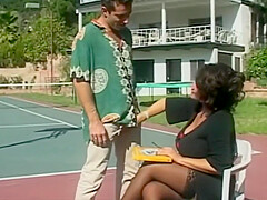Cougar Milf And Granny Challenge In Usa - Vol (9)