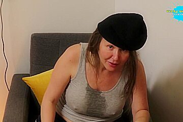 Cracky The Street Girl Has A Sexual Interview