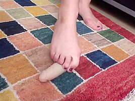 Crushing dildo with feet by Foot Girls