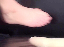 Crushing dildo with feet by Foot Girls