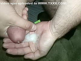 Cumming in hand to summer hart