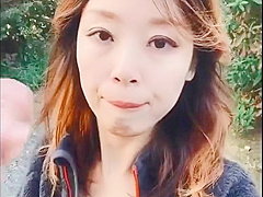 Cumonanna - Public Blowjob And Cum Walk In The Park
