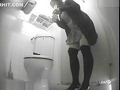 Cute Asian Girl Toilet Onanism