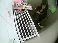 Cute Asian Girl Toilet Onanism