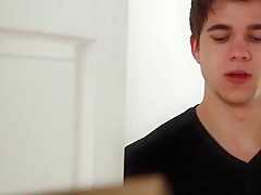 Cutie Will Braun plunges his cock deep into Scott Rileys ass