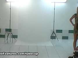 Czech sexbomb does strip and blowjob in backstage