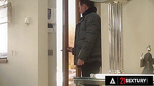 David Perry And Julia Rain - Hot Brunette Gets Intense Double Penetration And Stick Facial At The End