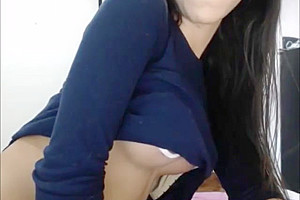 Dazzling Brunette TS Showing Her Perfect Ass And Sucking Her Dildo