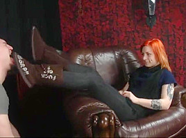 Deep Feet Extreme Slave