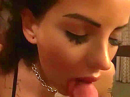 Deepthroat blowjob by Vivienne