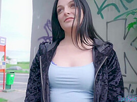 Deepthroating Babe Public Pov Fucked Outdoor After Casting