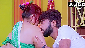 Desi Aunty And Desi Bhabhi - Ht N Juicy Fucked By Bf