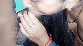 Desi Bhabhi Suck Land And Drain Water Video - Jamster