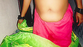 Desi Bhabhi With His Fiance In A Bedroom For Superb Scenes With Clear Bengali Audio