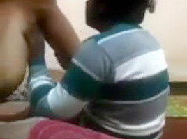 Desi amateurs fuck hard and loud in an abandoned room