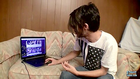 Devin Enjoys His Own Porn - Devin Reynolds
