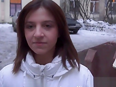 Dickriding casting eurobabe gets screwed