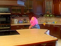 Dish Cleaning Isnt To Do In The Kitchen