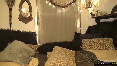 Dominating Webcam Milf Satisfying Her Husbands Anal Nee