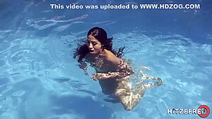 Dripping Wet Pool Session With Sun