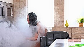 Dumb Slutty Housewife Alyssa Bounty DP'd by Handymen GP2263 - PornWorld