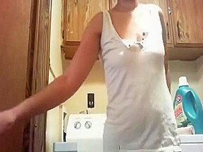 EXGF Horny teen 18+ Masturbates Pussy on Washer