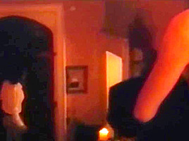Elizabeth Hurley, Louise Delamere - Shameless (1995)