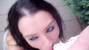 Ella in outdoor amateur video with jilling off and blowjob
