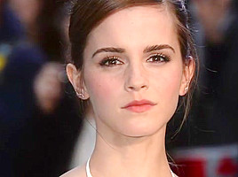Emma Watson - a fisting fantasy