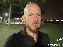 Ep  21 Singapore With Hunk Hands