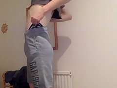 FEMININE TWINK SECRET SISSY STRIPTEASE